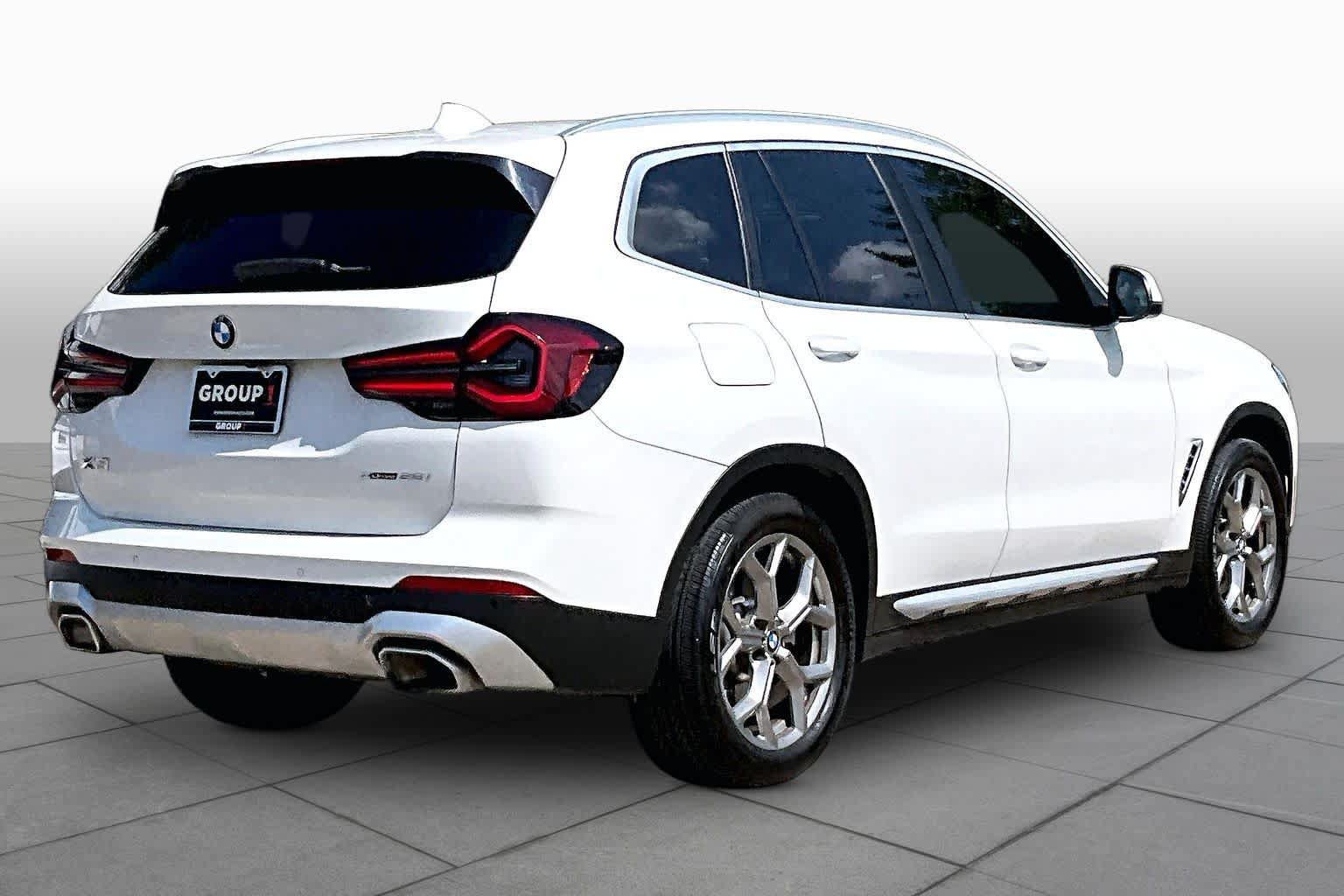 Used 2022 BMW X3 xDrive30i w/ Convenience Package AWD/4WD image 13