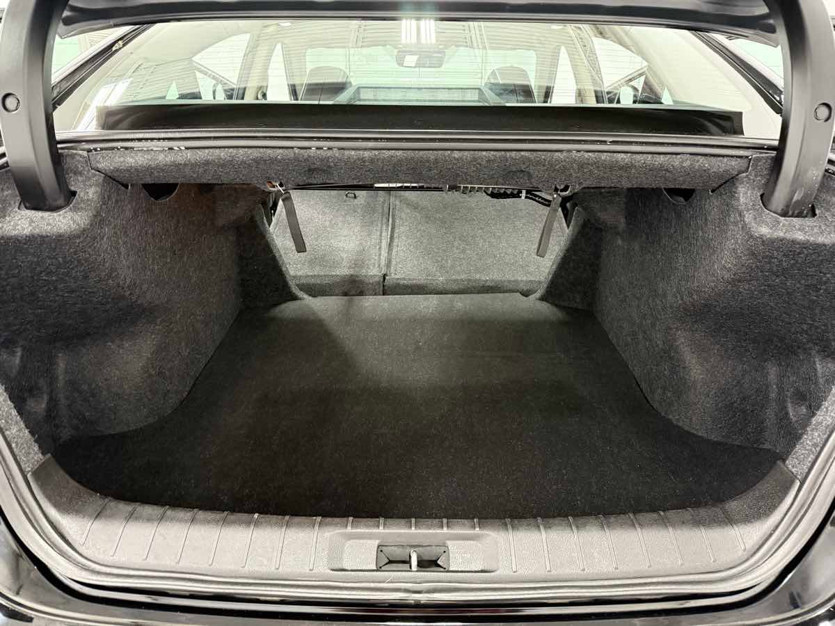 Used 2023 Nissan Maxima SL image 28