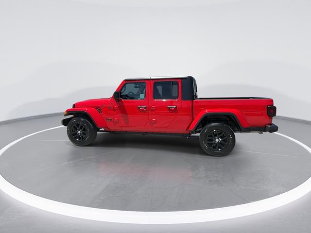 Certified 2023 Jeep Gladiator Sport AWD/4WD image 5