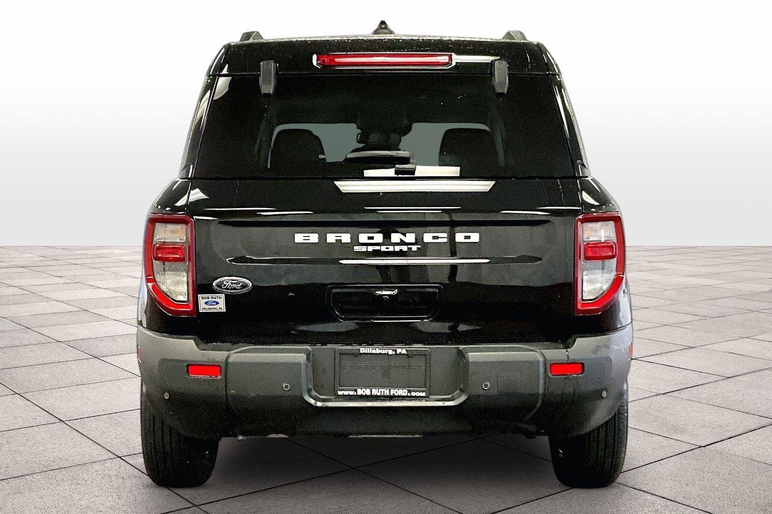 Certified 2025 Ford Bronco Sport Outer Banks w/ Outer Banks Tech Package+ image 4