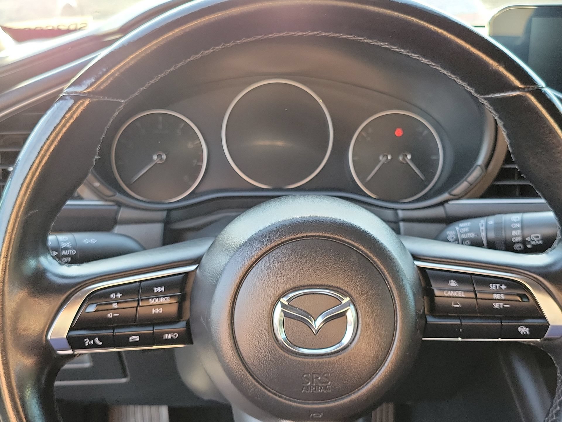 Used 2025 MAZDA MAZDA3 s Sport FWD image 19