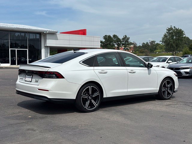 Used 2023 Honda Accord Sport image 5