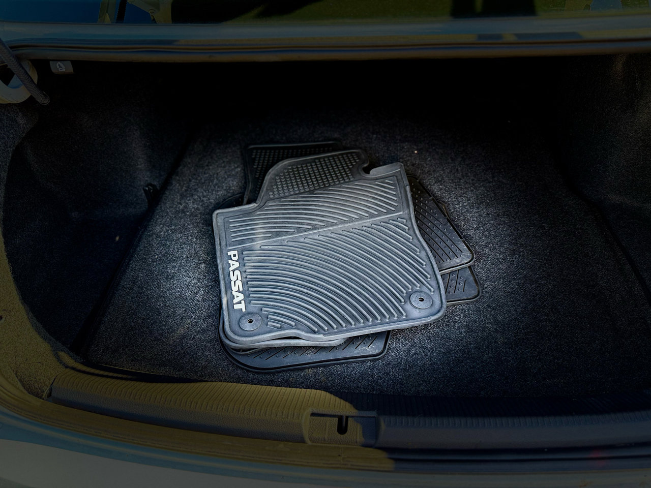 Used 2017 Volkswagen Passat 1.8T SE image 41