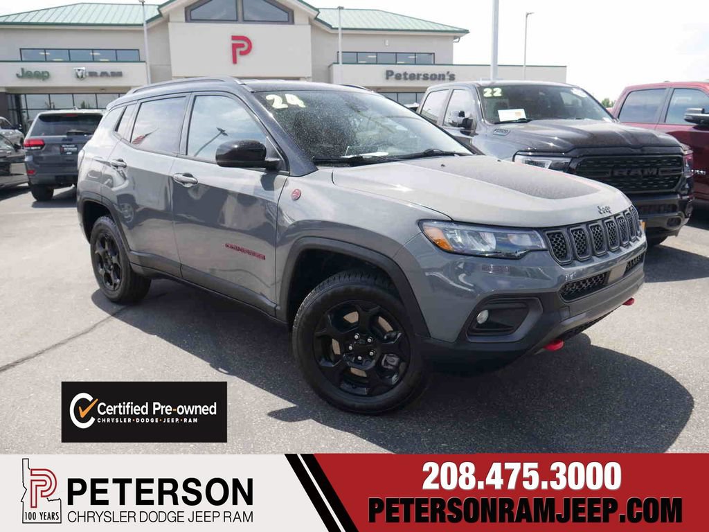 Certified 2024 Jeep Compass Trailhawk AWD/4WD image 1
