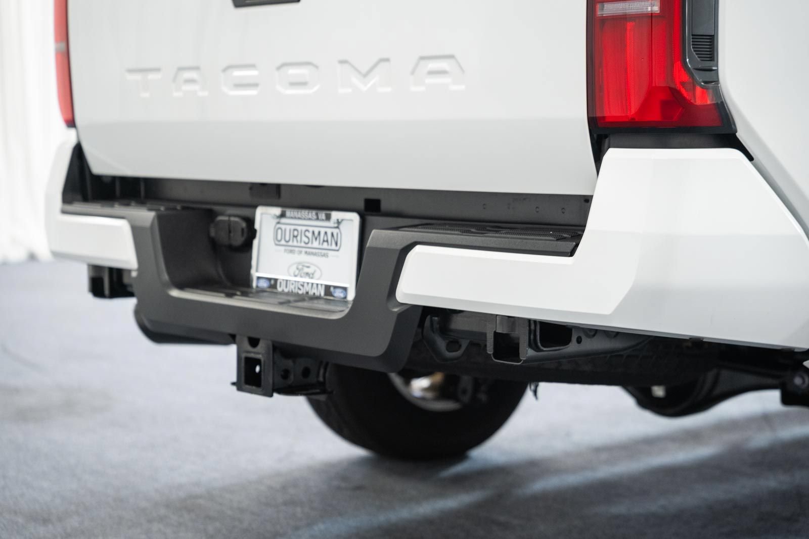 Used 2026 Toyota Tacoma SR5 RWD image 9