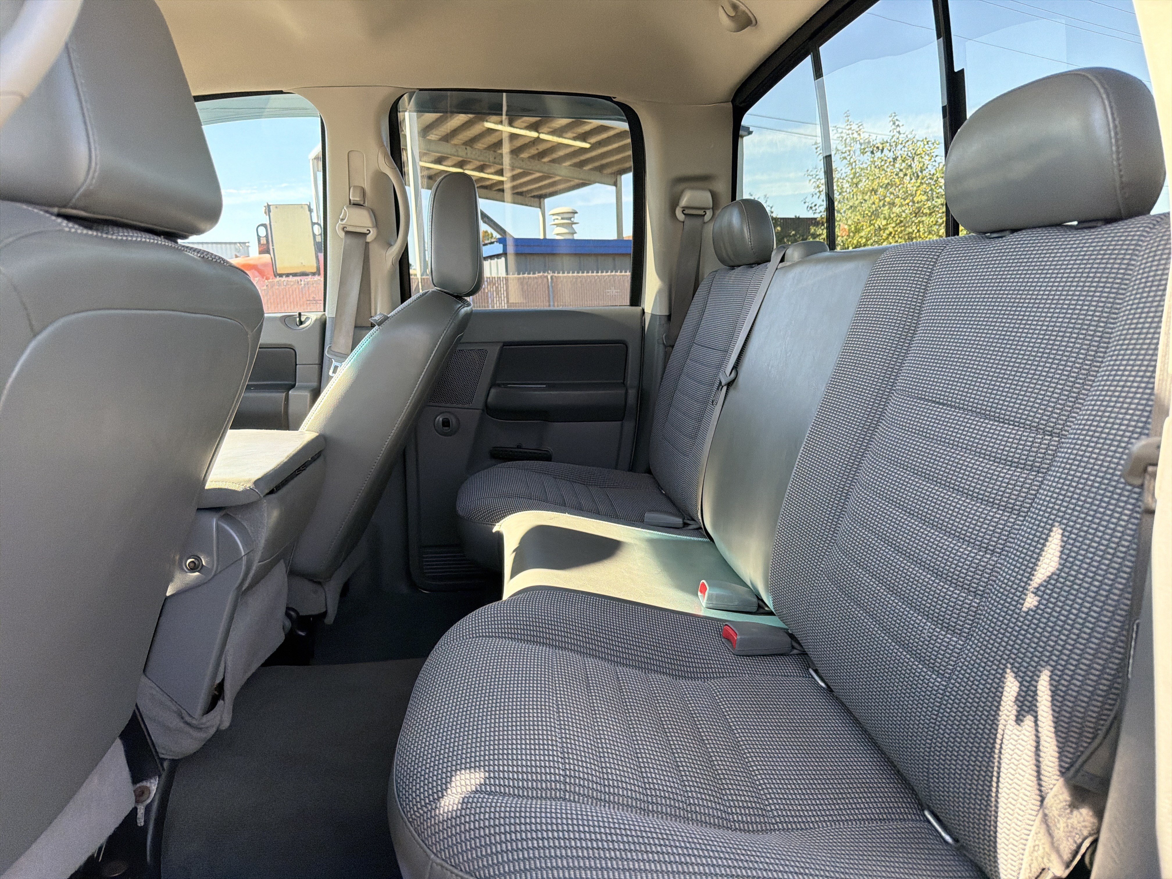 Used 2008 Dodge Ram 2500 Truck ST w/ Popular Equipment Group AWD/4WD image 11