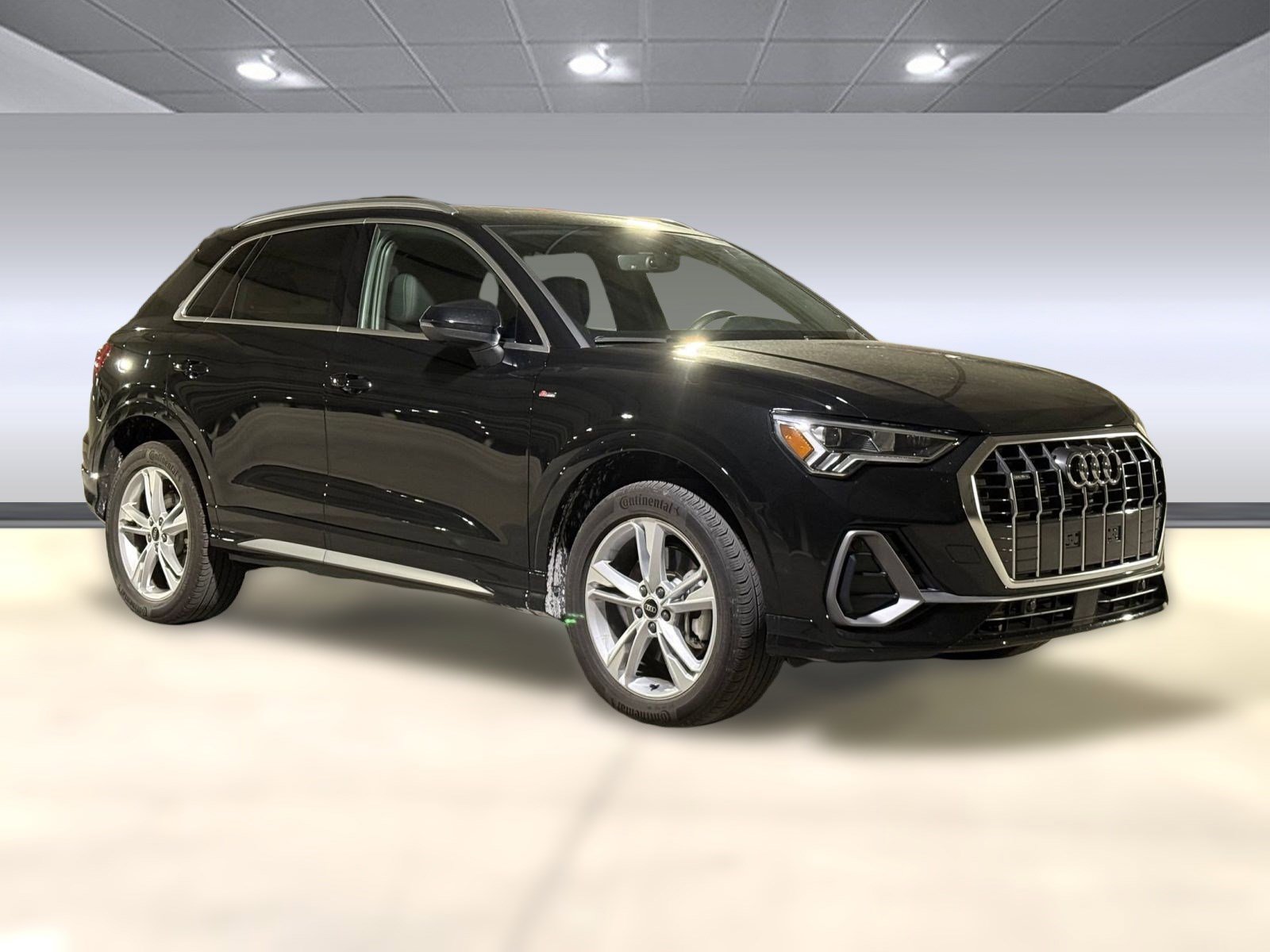 Used 2024 Audi Q3 2.0T Premium Plus w/ Premium Plus Package image 7