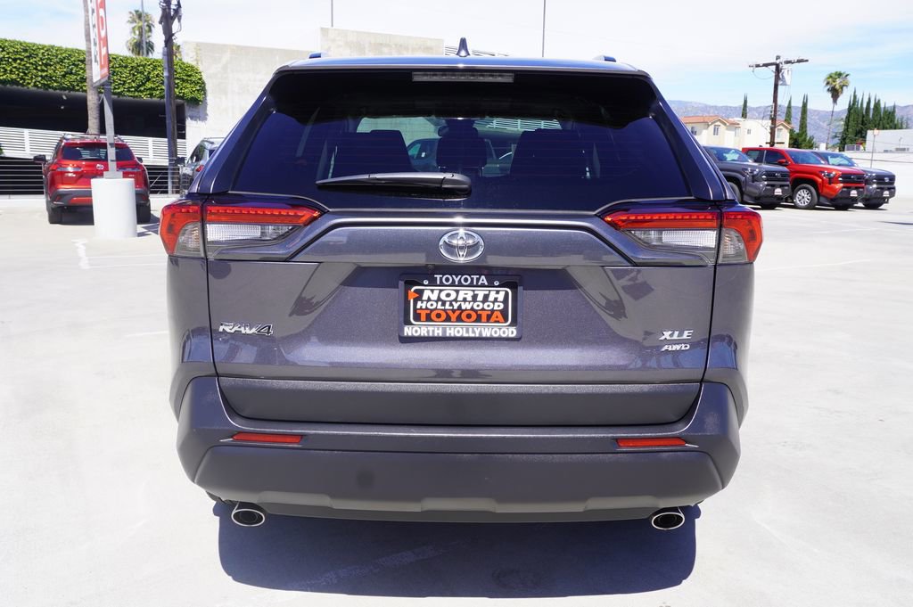 Certified 2025 Toyota RAV4 XLE w/ Convenience Package image 6