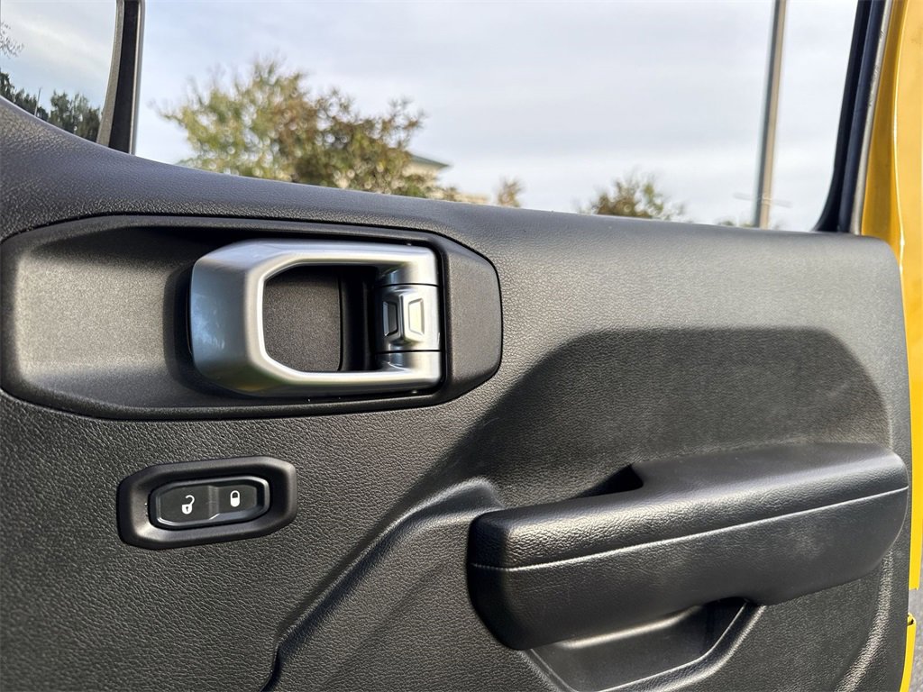 Used 2018 Jeep Wrangler Unlimited Sport S image 21