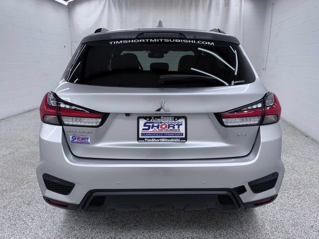 Used 2024 Mitsubishi Outlander Sport SEL AWD/4WD image 3