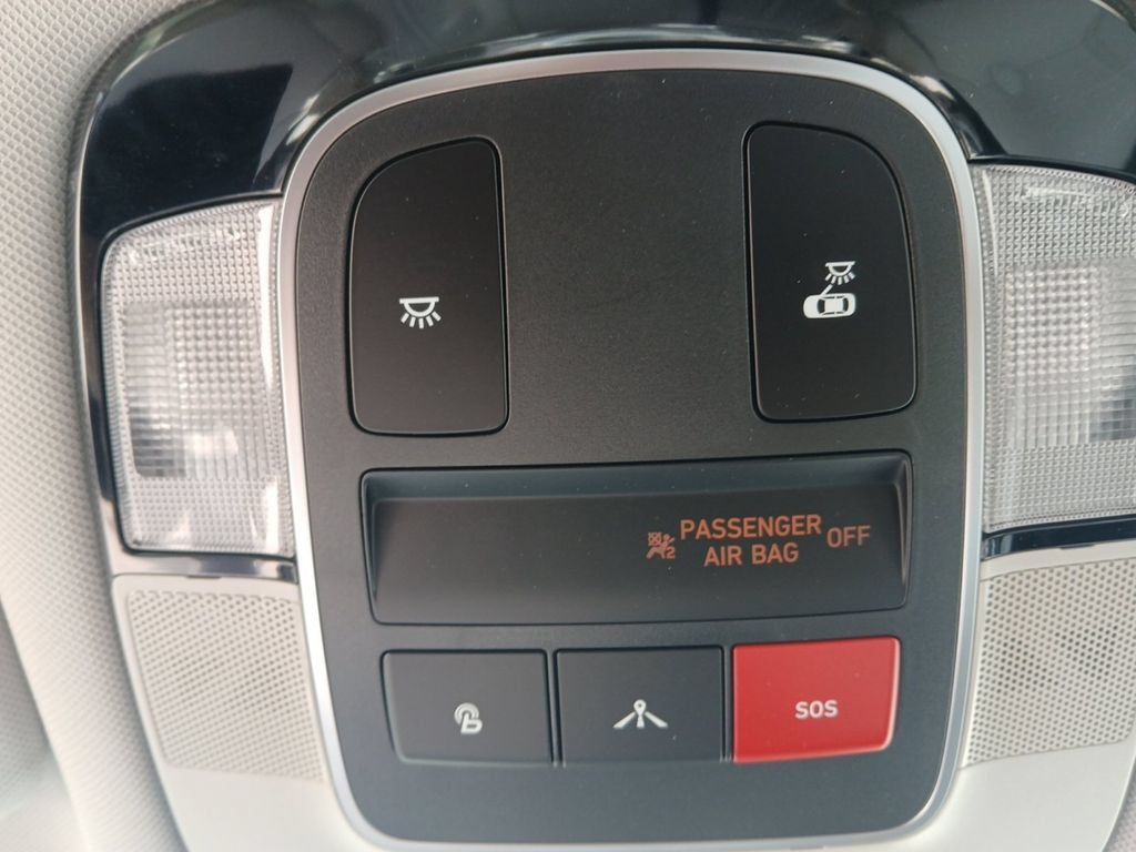 Used 2023 Hyundai Sonata SEL FWD image 31
