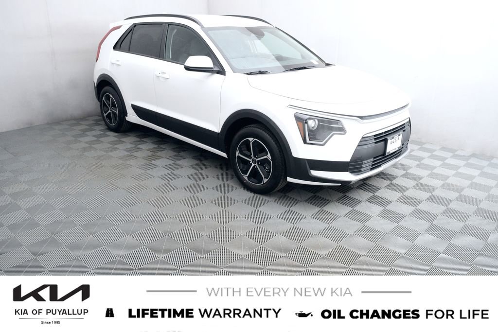 New 2026 Kia Niro LX image 3