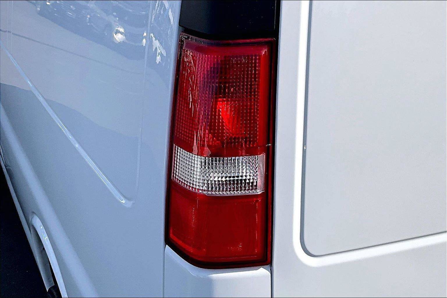 Used 2021 Chevrolet Express 3500 w/ Driver Convenience Package RWD image 23