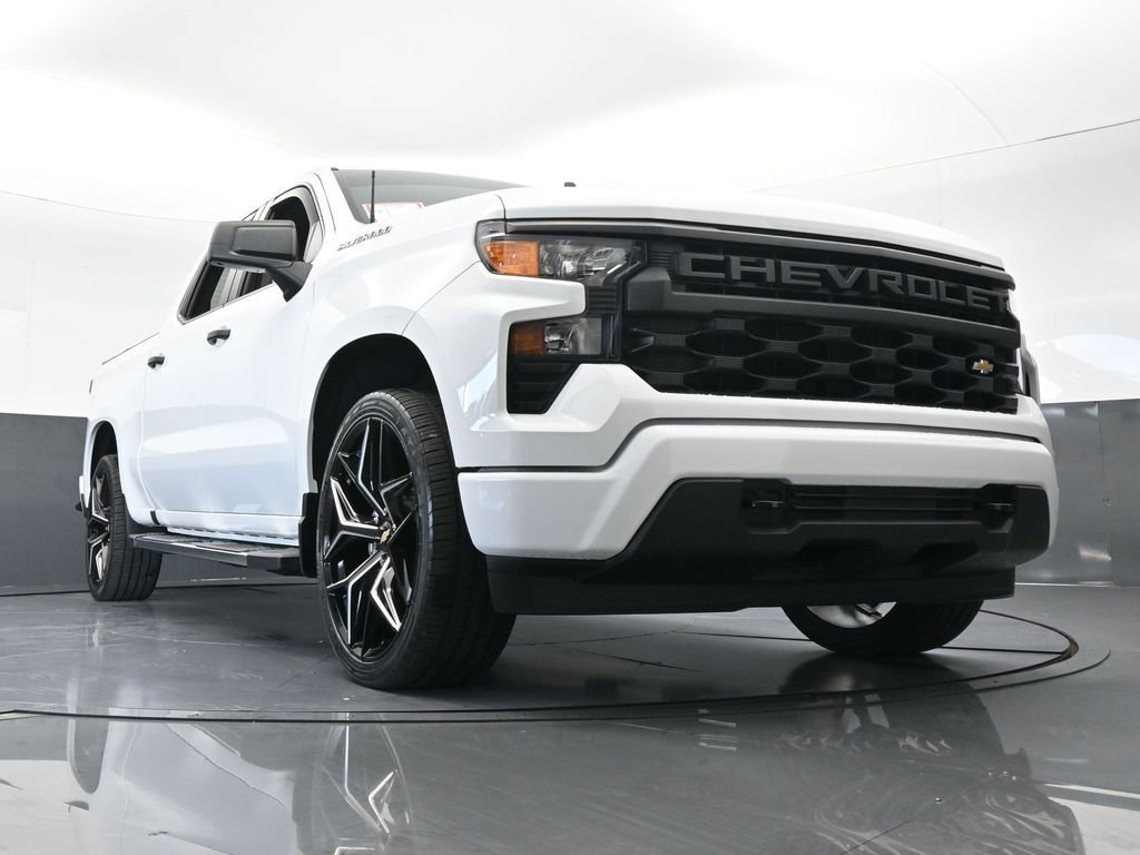 Used 2022 Chevrolet Silverado 1500 Custom image 68