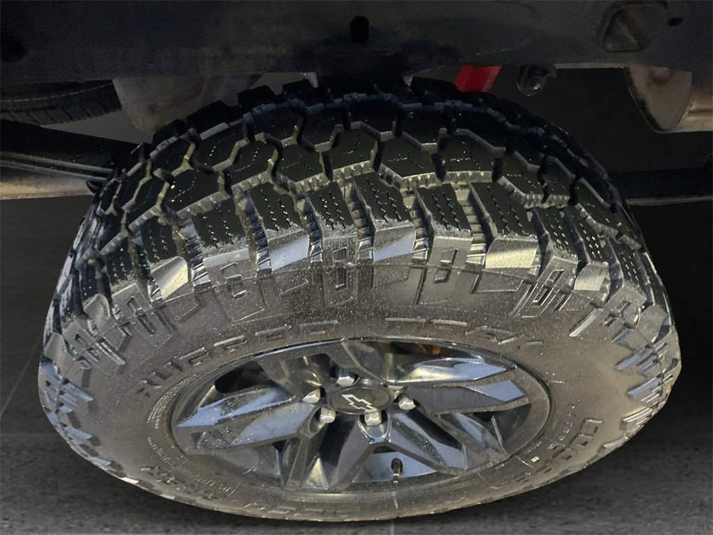 Used 2020 Chevrolet Silverado 1500 LT Trail Boss image 13