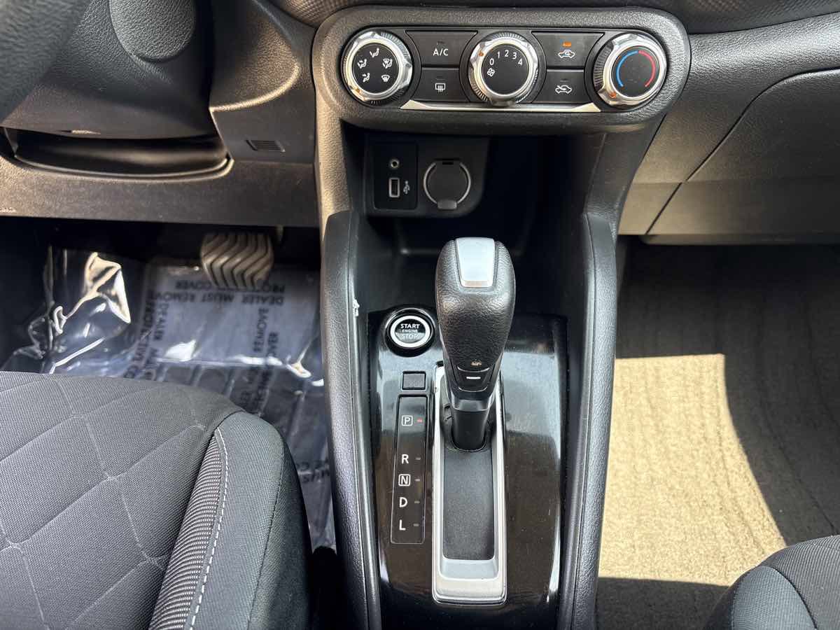 Used 2020 Nissan Kicks S FWD image 26