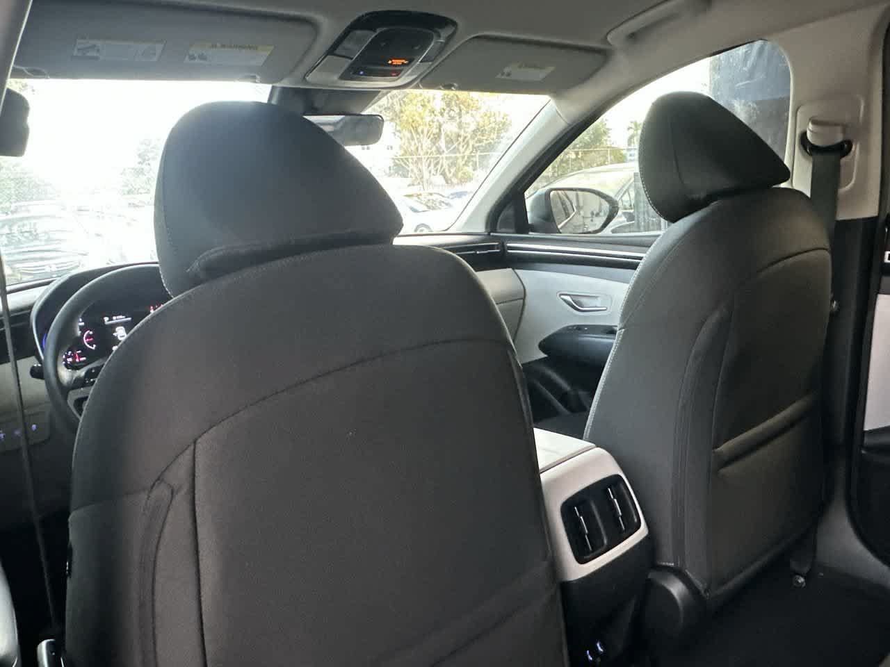 Used 2023 Hyundai Tucson SEL FWD image 23