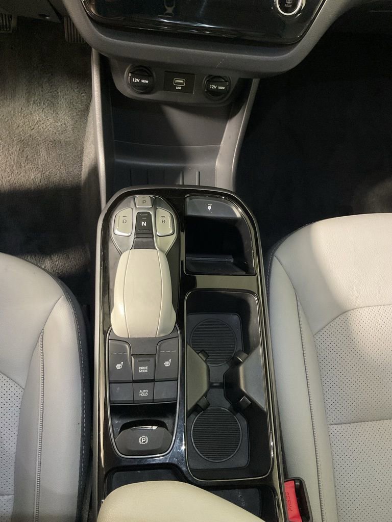 Used 2021 Hyundai Ioniq Limited image 29