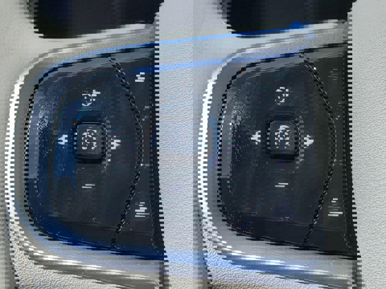 New 2026 Volvo XC90 T8 Ultra image 24