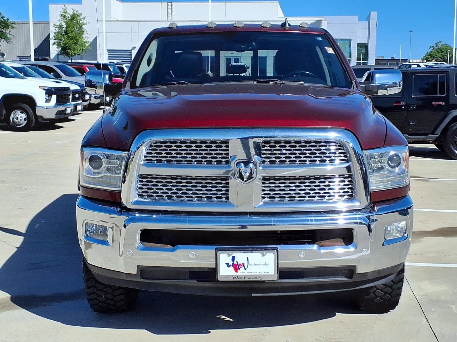 Used 2018 RAM 2500 Laramie w/ Convenience Group AWD/4WD image 4