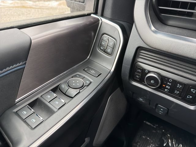 New 2026 Ford F350 Platinum w/ FX4 Off-Road Package AWD/4WD image 22