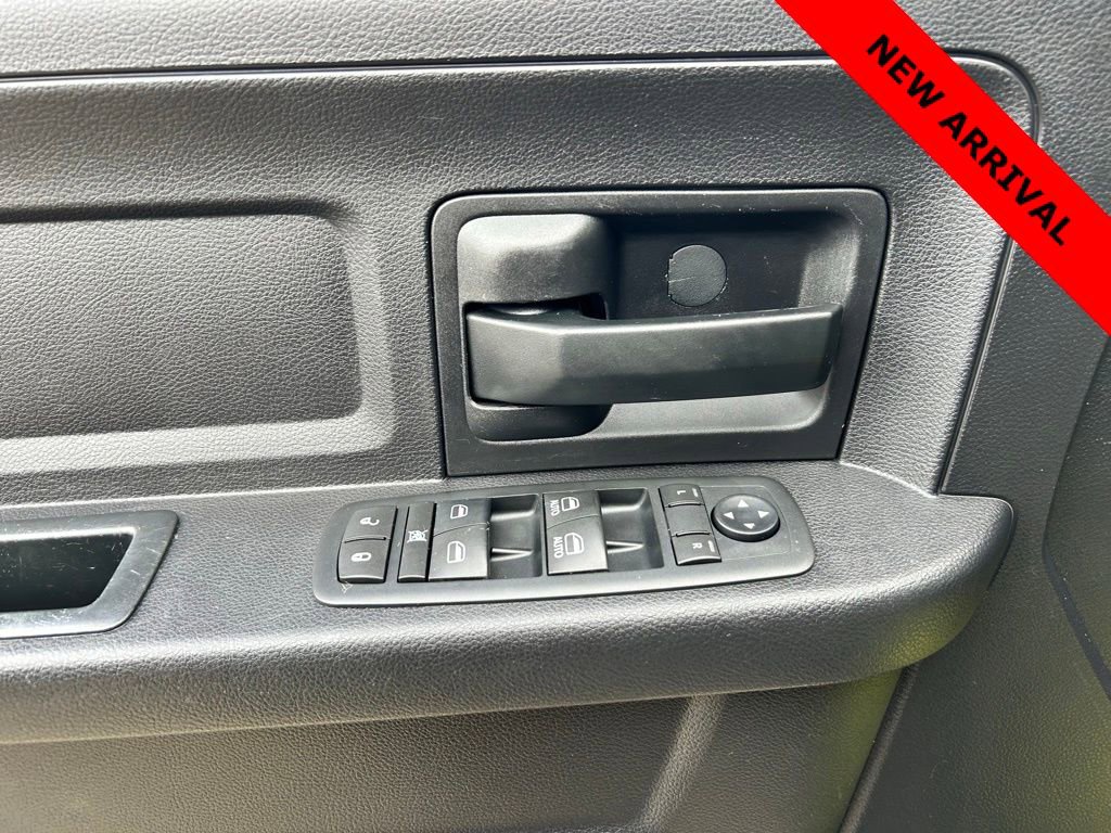 Used 2016 RAM 2500 Tradesman w/ Chrome Appearance Group AWD/4WD image 23