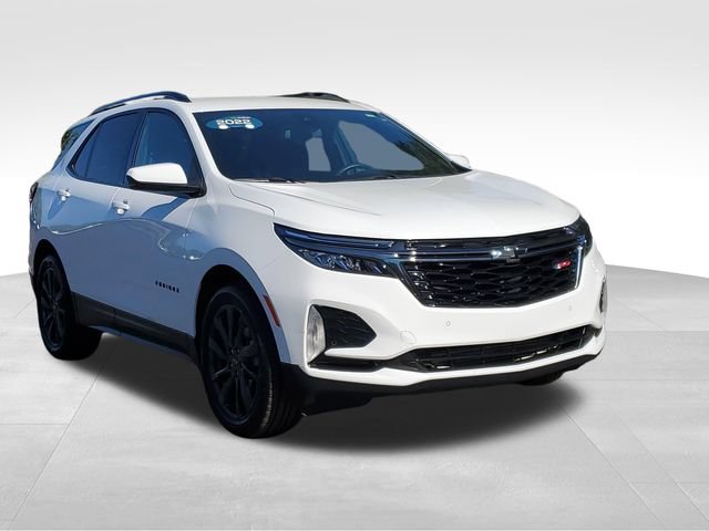 Certified 2022 Chevrolet Equinox RS w/ LPO, Floor Liner Package FWD image 7