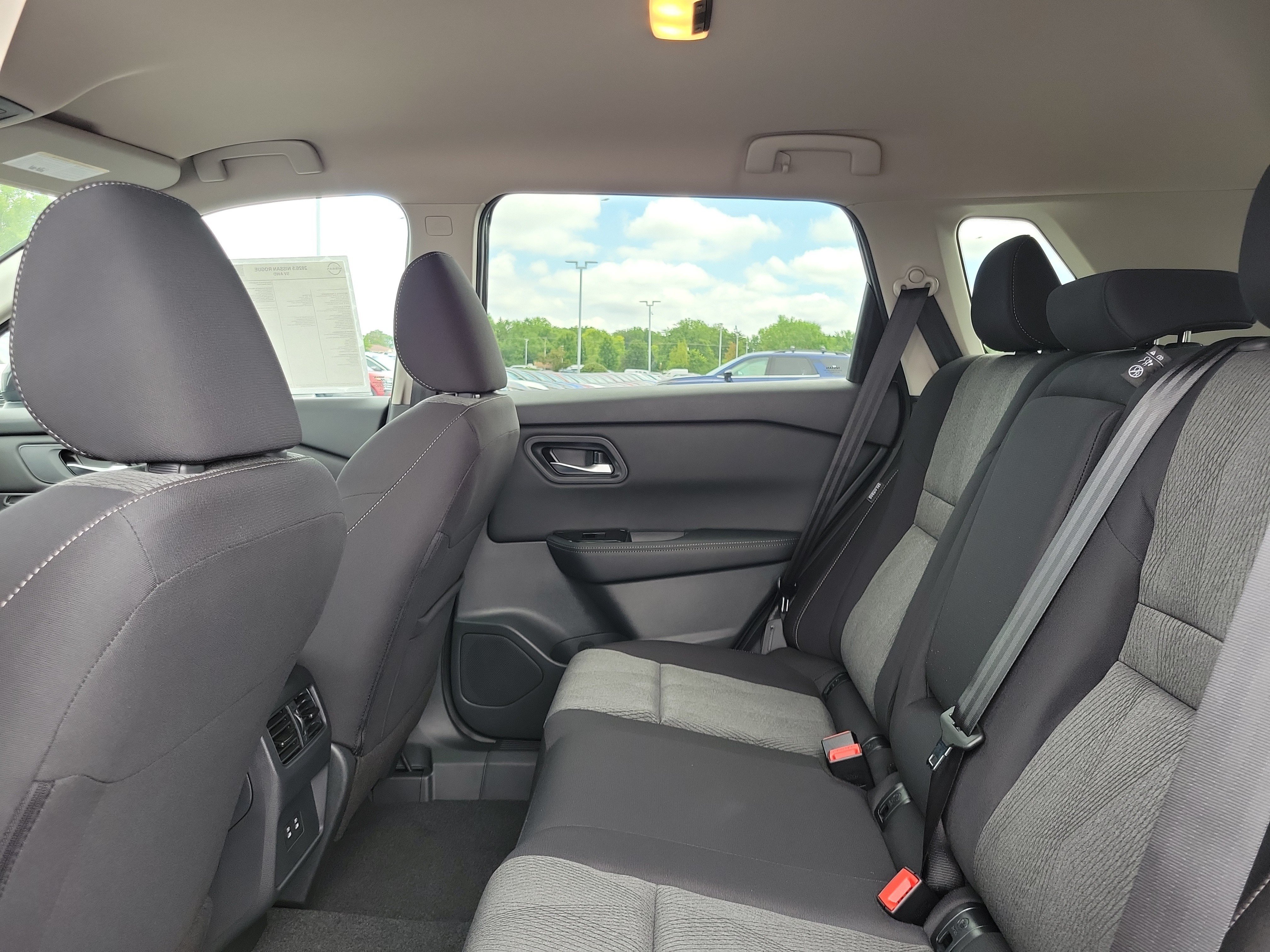 New 2026 Nissan Rogue SV w/ Cold Weather Package AWD/4WD image 11