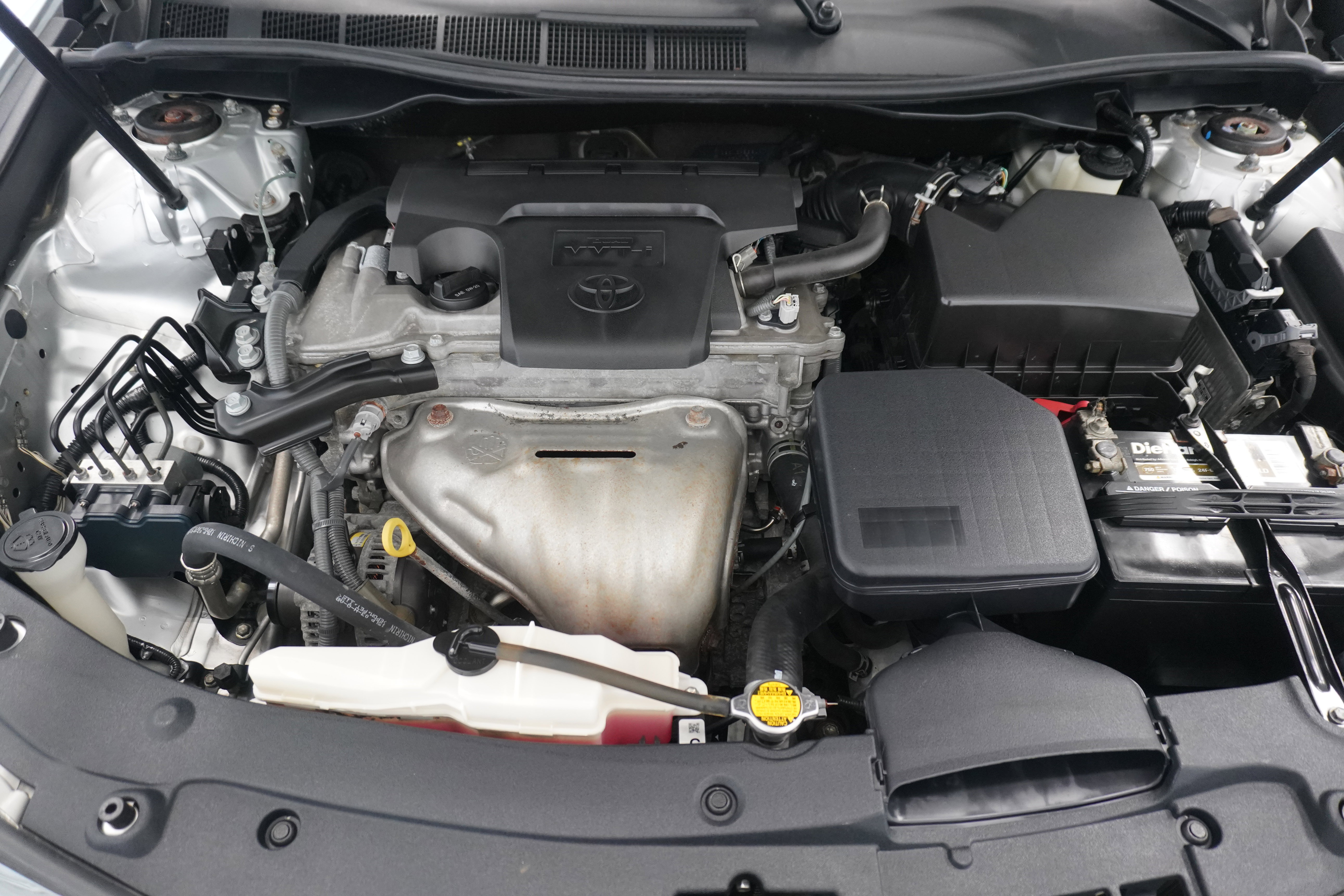 Used 2014 Toyota Camry XLE FWD image 26