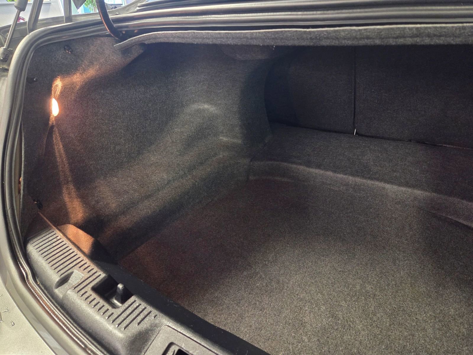 Used 2016 Ford Taurus Limited w/ Equipment Group 301A image 67