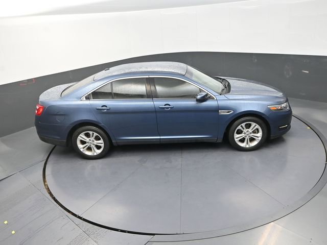 Used 2018 Ford Taurus SEL image 29