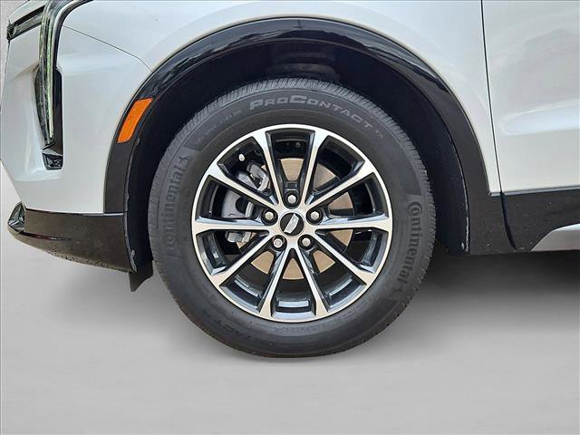 Used 2024 Cadillac XT4 Sport w/ Cold Weather Package image 21