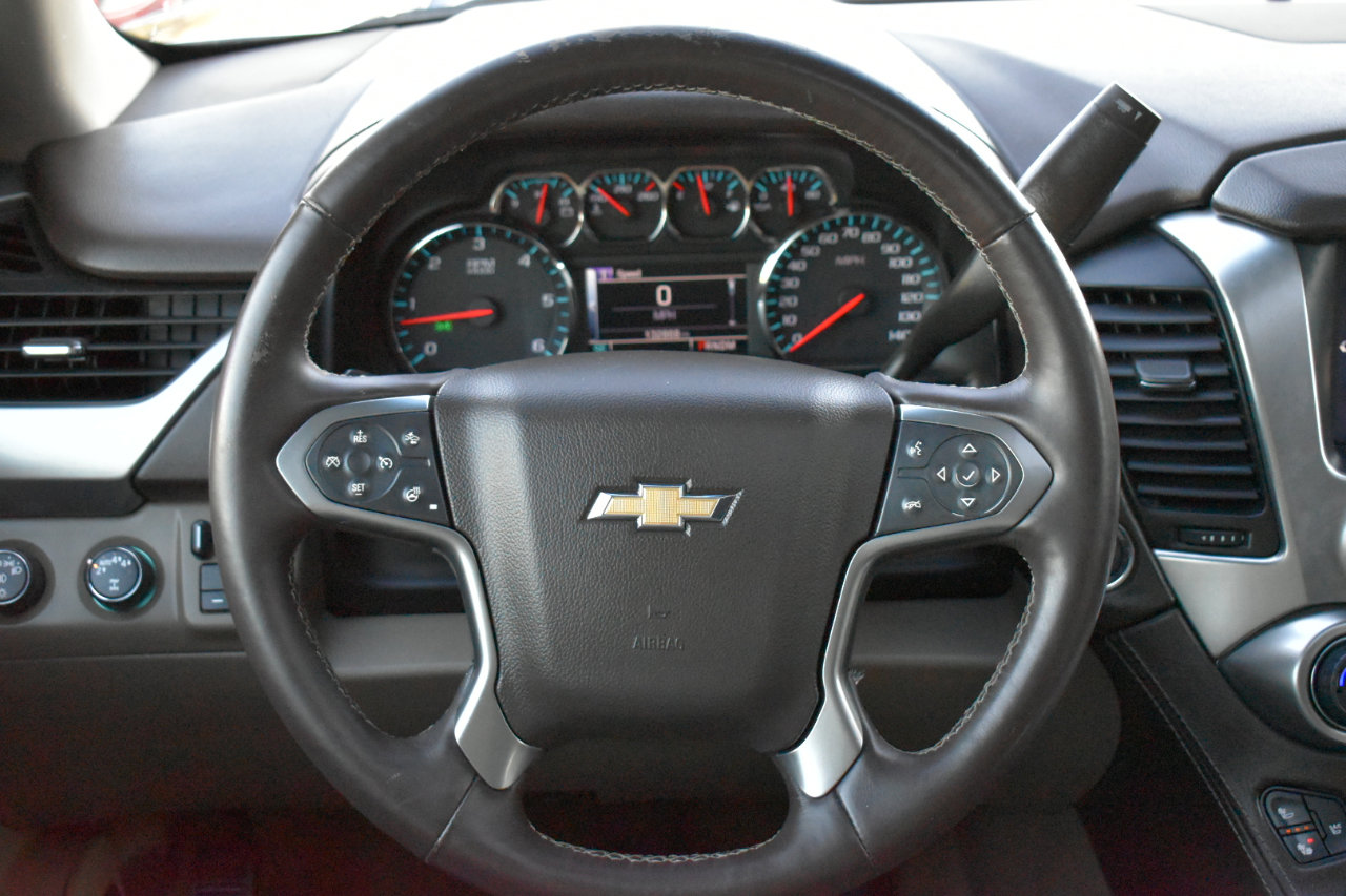 Used 2015 Chevrolet Suburban LTZ image 14