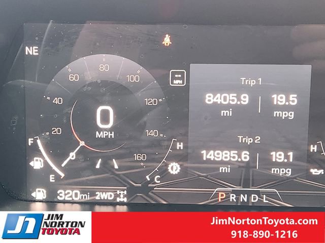 Used 2025 GMC Canyon AT4 w/ Technology Plus Package image 18