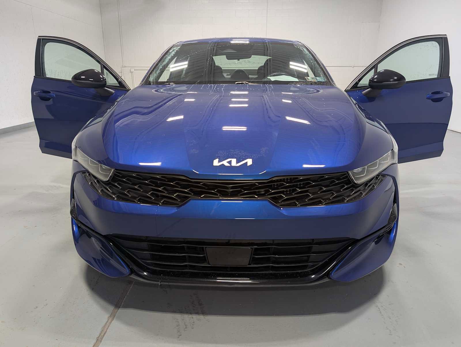 Used 2023 Kia K5 GT-Line w/ GT-Line Premium Package image 15