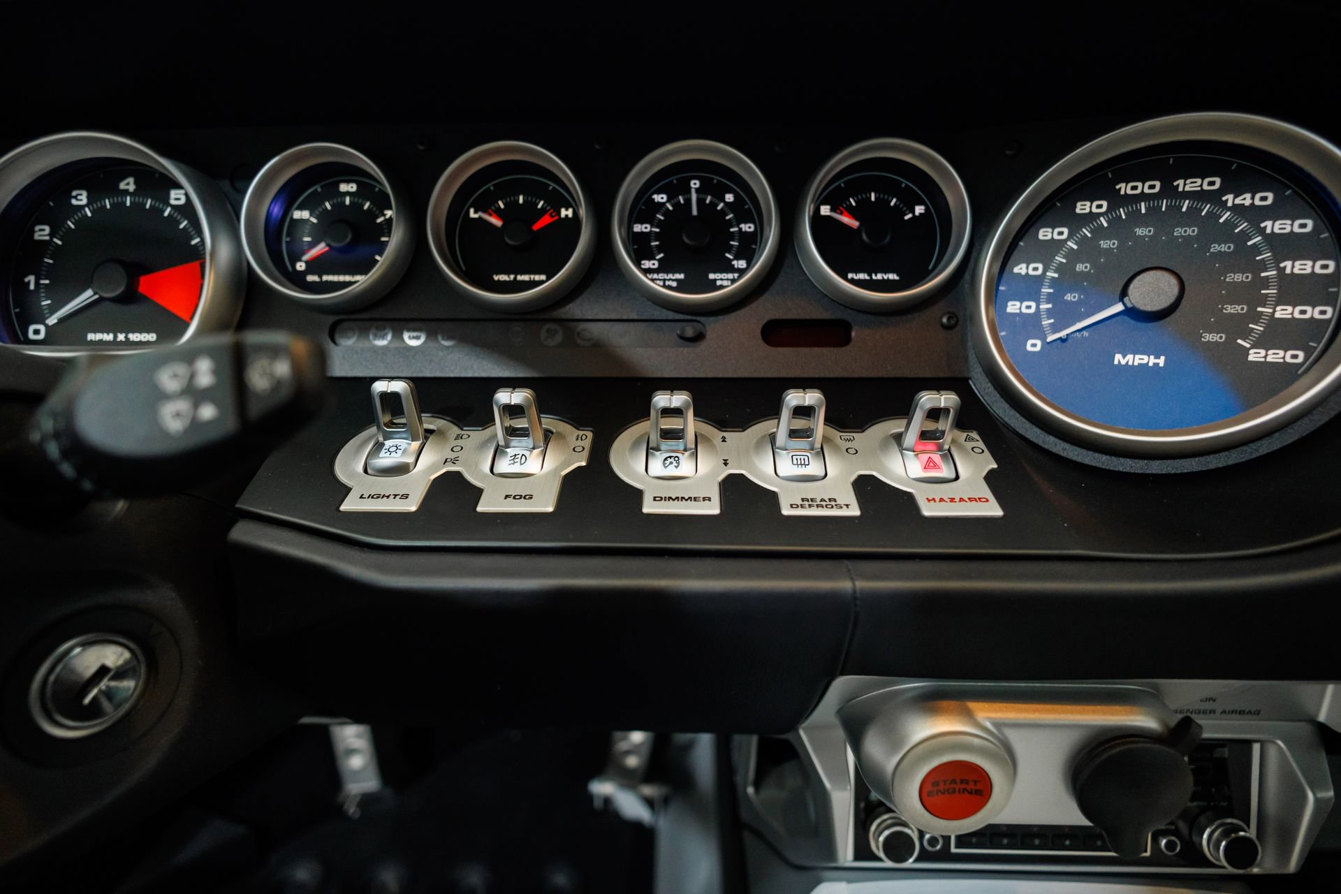 Used 2006 Ford GT image 76