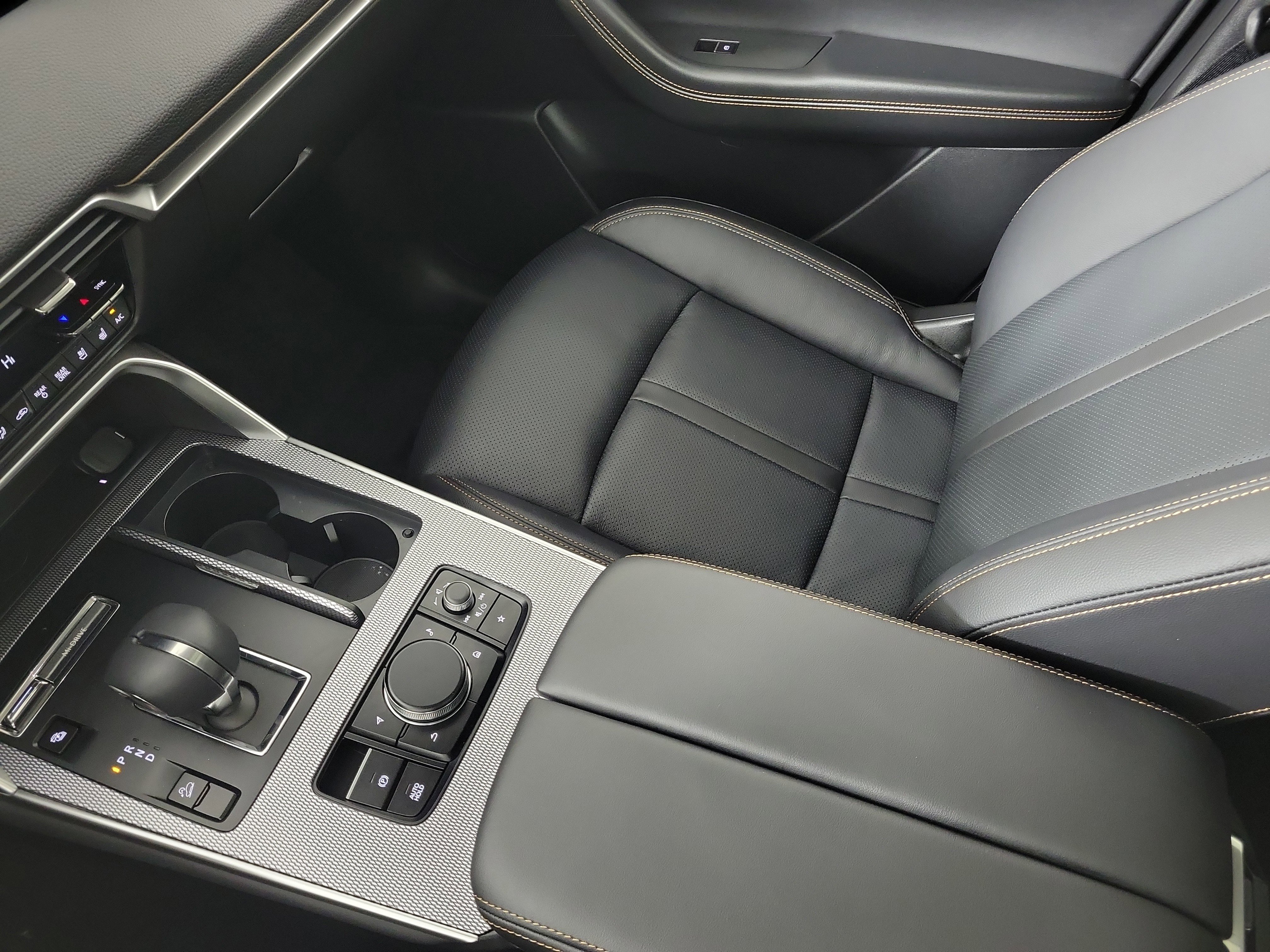 New 2026 MAZDA CX-90 Plug-In Hybrid w/Premium Sport image 25