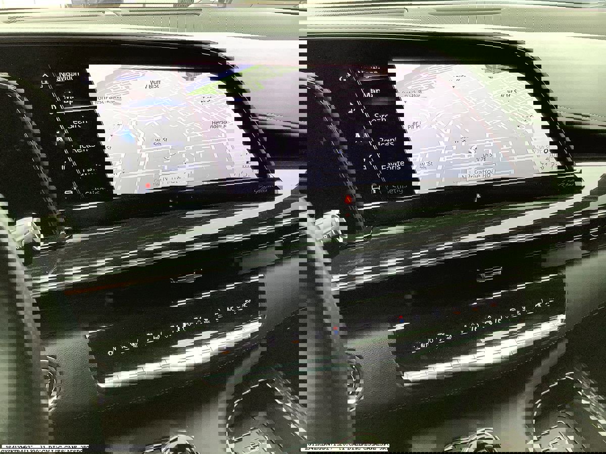 Used 2021 Cadillac Escalade Sport w/ LPO, Illumination Package image 8