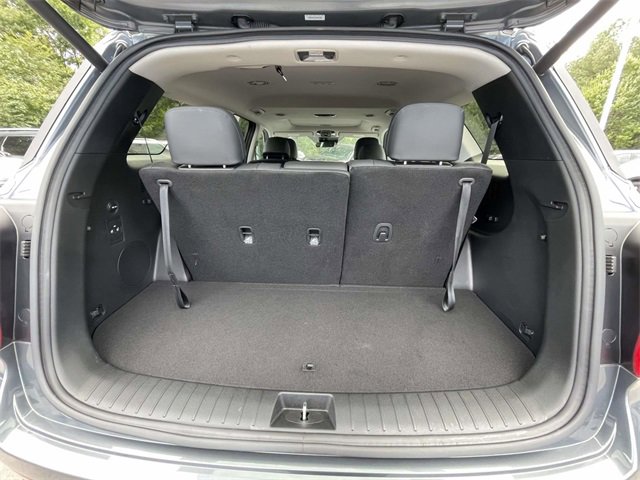 Certified 2025 Hyundai Palisade XRT image 8