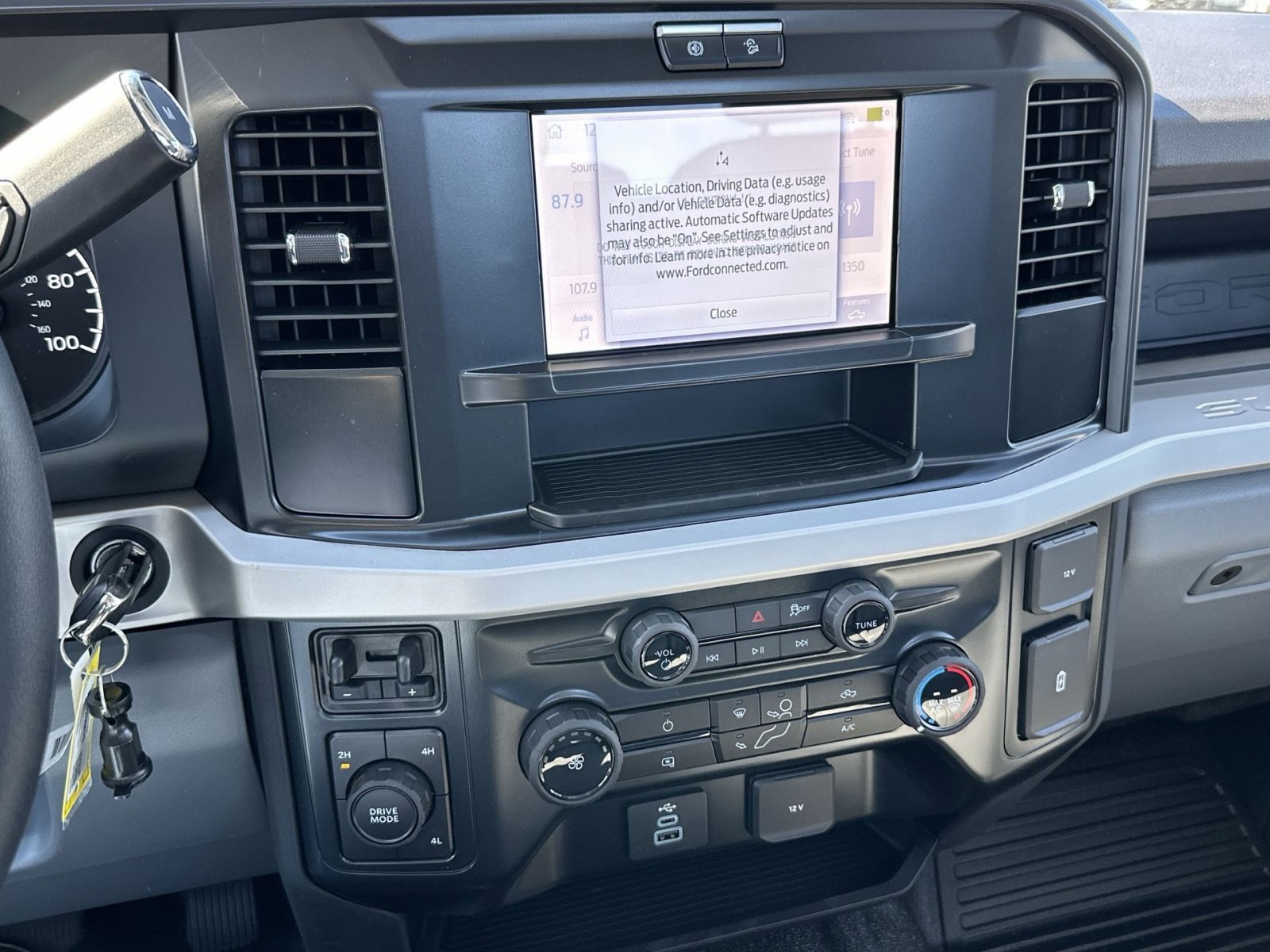 New 2026 Ford F450 XL w/ XL Driver Assist Package AWD/4WD image 31