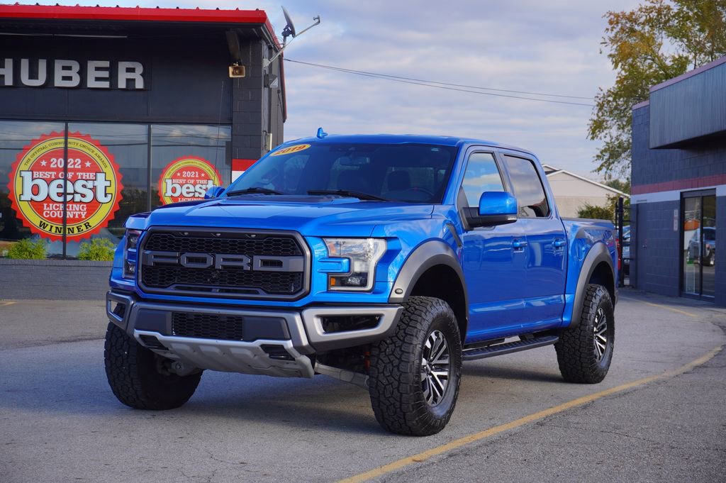 Used 2019 Ford F150 Raptor w/ Equipment Group 802A Luxury image 3