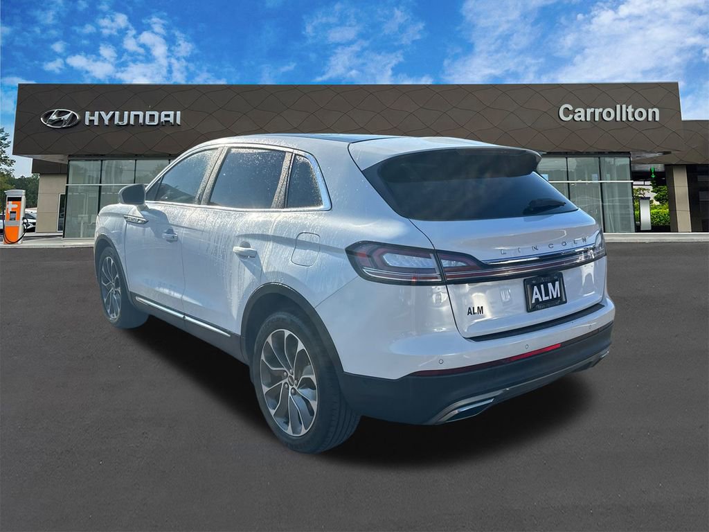 Used 2022 Lincoln Nautilus Reserve w/ Equipment Group 201A image 7