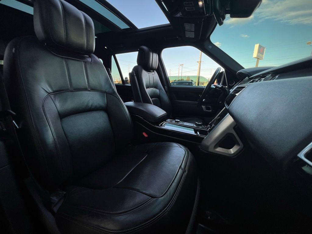 Used 2019 Land Rover Range Rover image 34