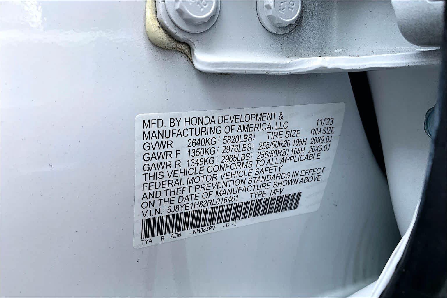 Used 2024 Acura MDX w/ Advance Package AWD/4WD image 34