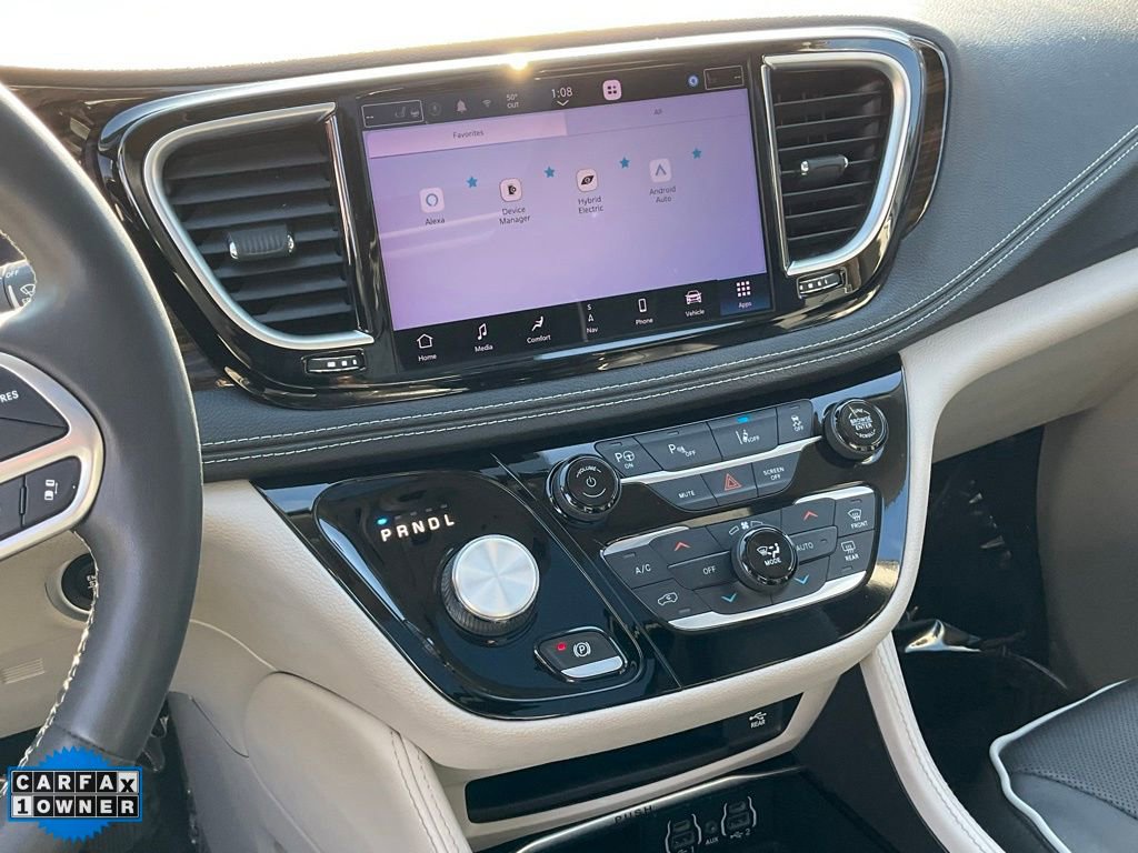 Used 2022 Chrysler Pacifica Limited w/ Uconnect Theater Family Group image 47
