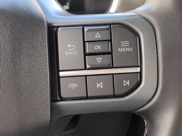 Used 2023 Ford F150 Lightning XLT AWD/4WD image 27