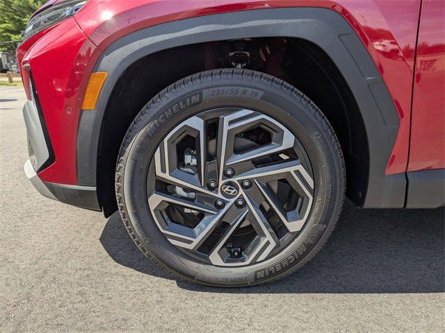 New 2025 Hyundai Tucson Limited image 9