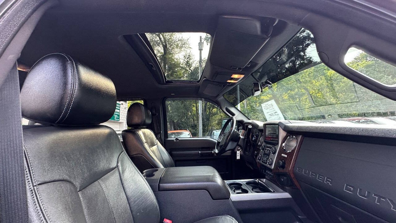 Used 2015 Ford F250 Lariat w/ Chrome Package AWD/4WD image 8