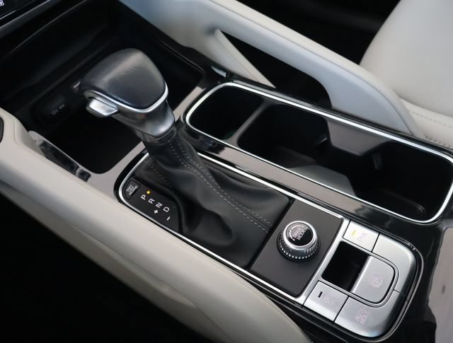 Used 2024 Kia Telluride S w/ S Sunroof Package FWD image 40