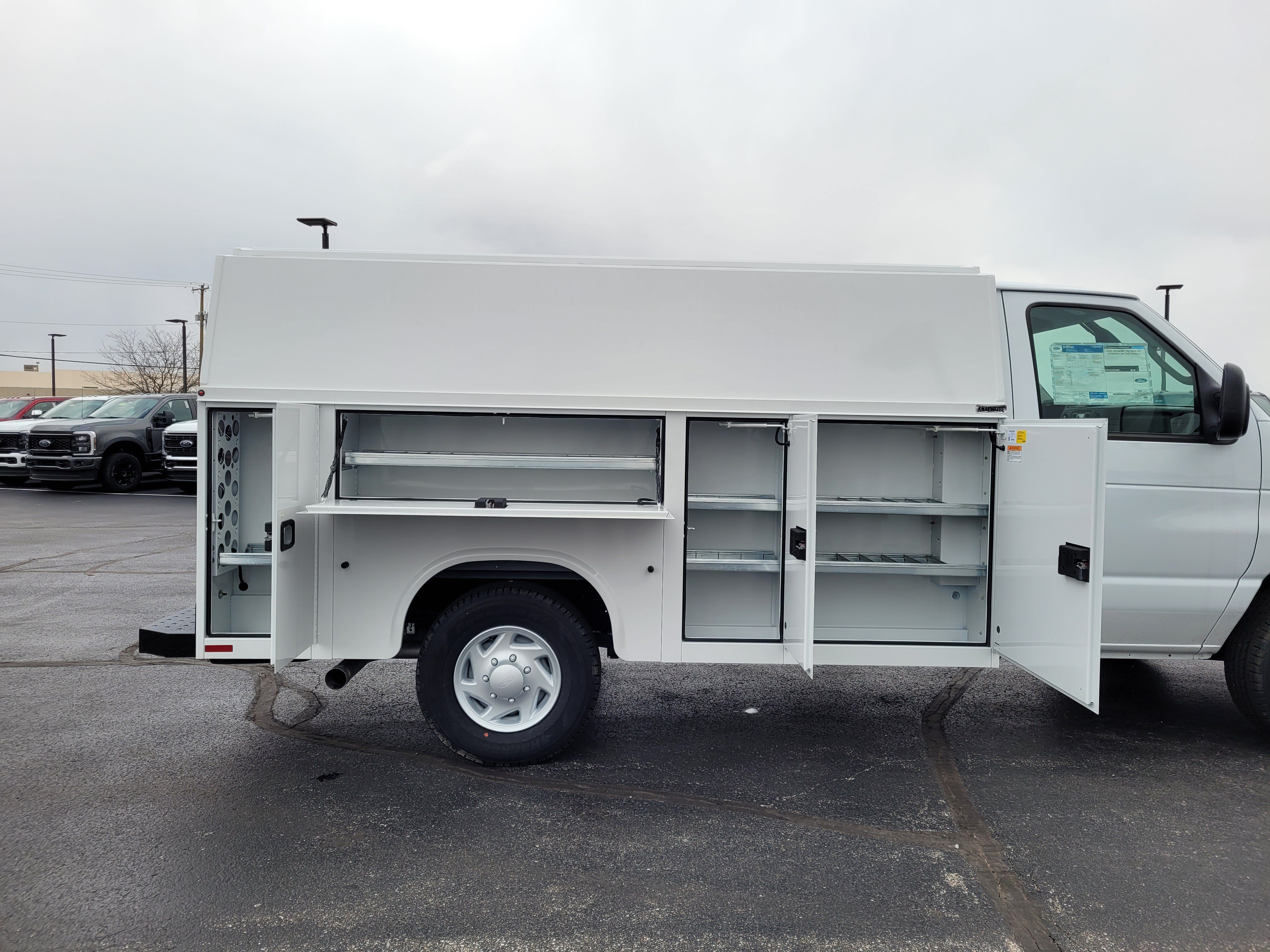 New 2026 Ford E-350 and Econoline 350 Super Duty w/ Power Equipment Group RWD image 26